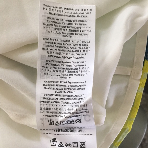 GUESS summer bloom pleated dress - Picture 6 of 6